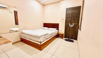 Dusche, Regendusche, Bidet, Seife