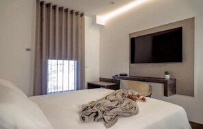 Zimmersafe, Schreibtisch, kostenloses WLAN