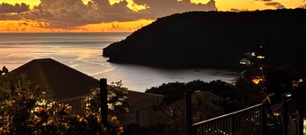 Villa Dézil - Tropical elegance with pool