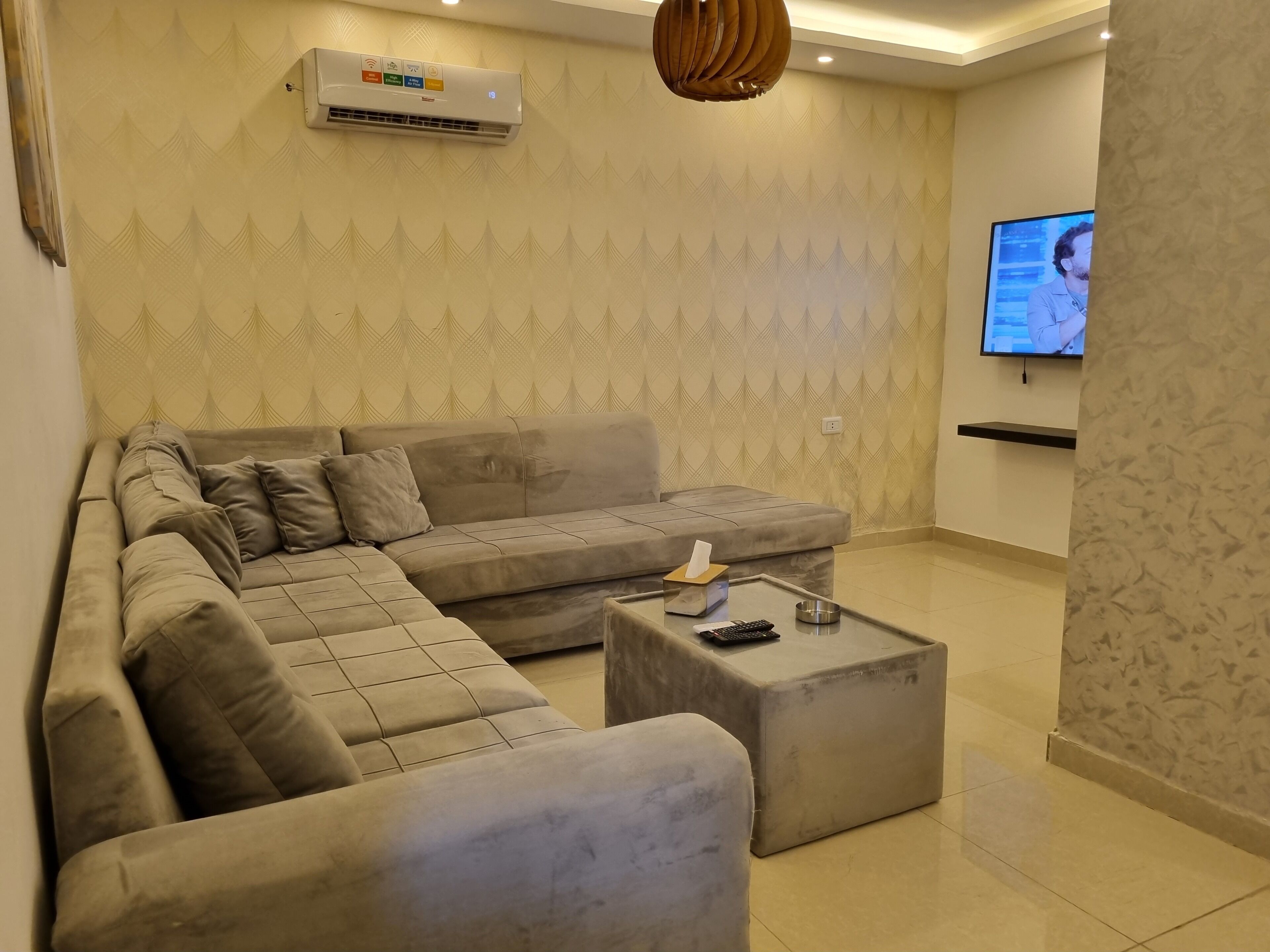 Apartamento, 2 quartos, acessível, para fumantes | Sala de estar