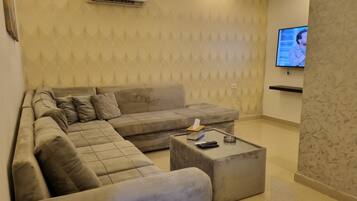 Apartamento, 2 quartos, acessível, para fumantes | Sala de estar