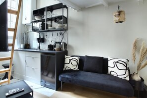 Apartment | Living area