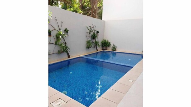 Pool - Aviya - Furnished studio with bedroom and living room (Dakar)