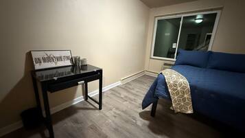 4 chambres, bureau, Wi-Fi gratuit, draps fournis