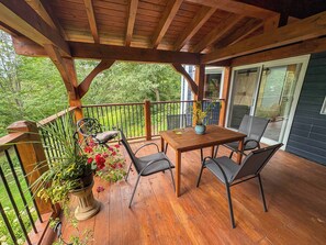 Outdoor dining - Spa, Nature, Waterfront - Le Cardinal (Montpellier)