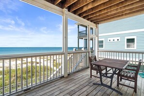Outdoor dining - Beachfront Gulf Retreat w/ Private Boardwalk + Screened Deck | Sleeps 14 | Pet Friendly (Cape San Blas)