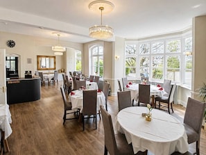 Dining - Tree Hotel (Oxford)
