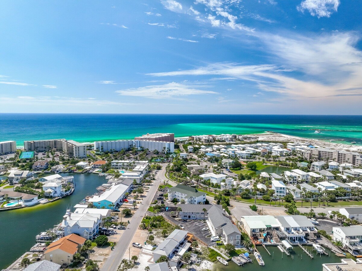Photo 49 of Destin Harbor Haven sleeps 8, pet friendly, near beach