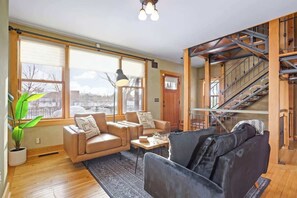 Tv, pejs, videospil, bøger