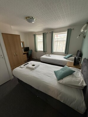 Chambre avec lits jumeaux