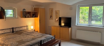 Cozy vacation apartment at Ammelshain Castle