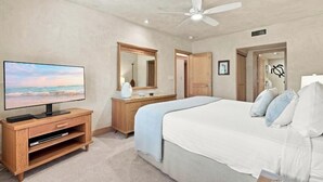 Room - Fully Remodeled Oceanfront Condo MAKENA SURF RESORT, #F-206 (Makena, Maui)