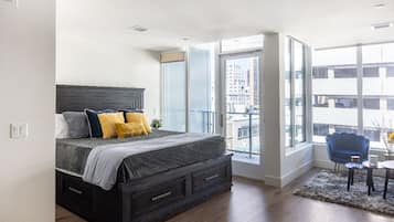 1 chambre, fer et planche à repasser, Wi-Fi gratuit, draps fournis