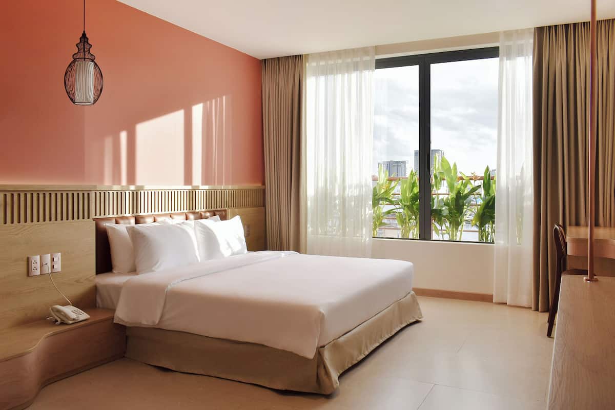 Premium Double Room, City View | Desk, laptop workspace, free WiFi