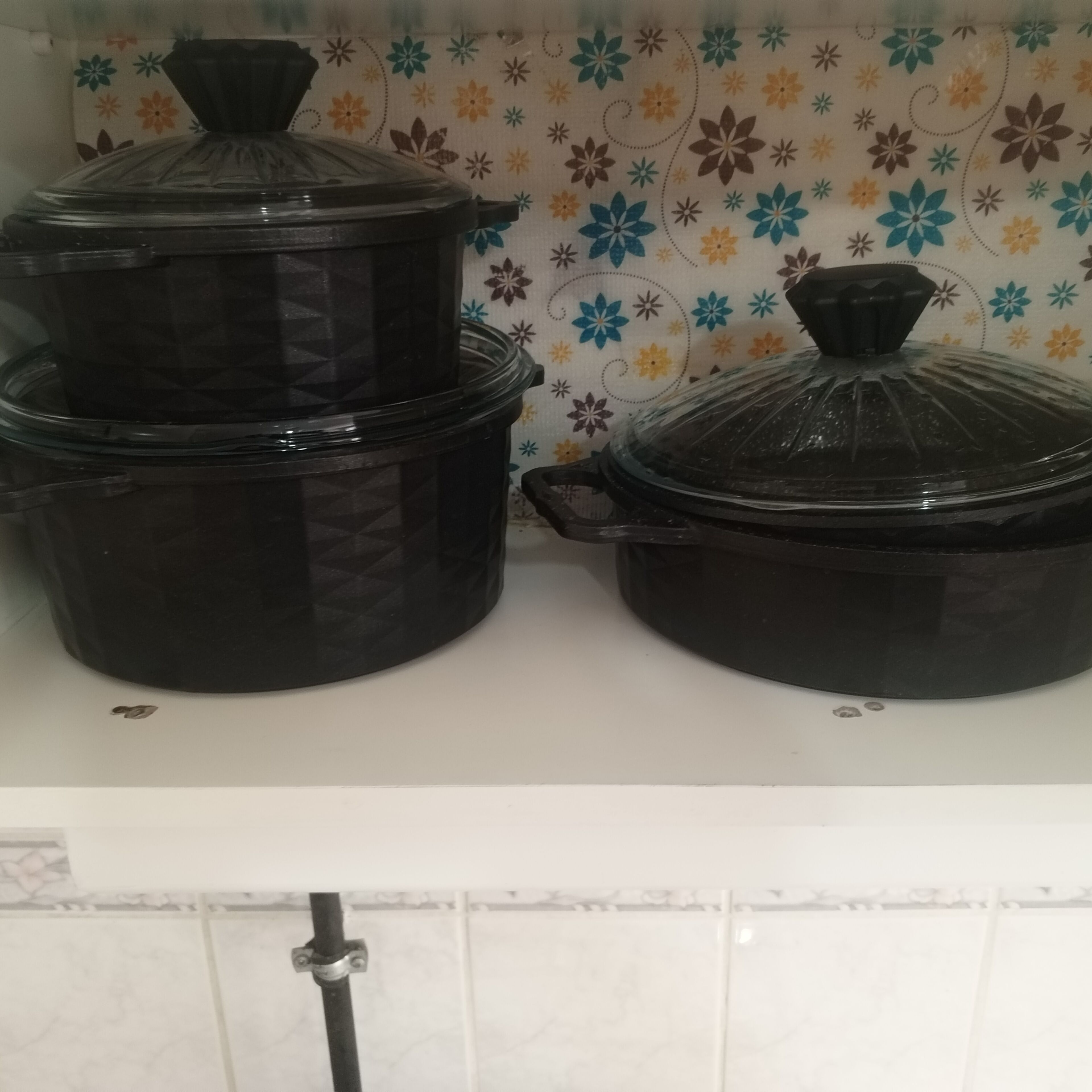 Standard Apartment | Private kitchen | Full-sized fridge, electric kettle, cookware/dishes/utensils