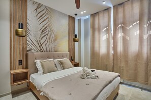 Apartment | 5 bedrooms, laptop workspace, iron/ironing board, bed sheets