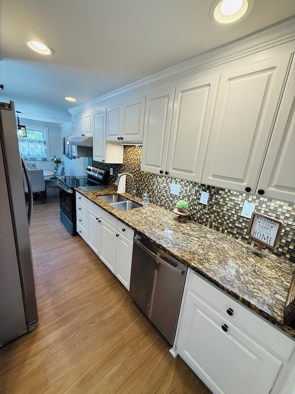 Microwave, oven, stovetop, dishwasher
