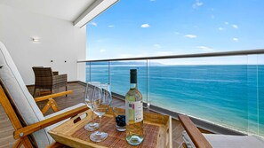 House | 2 bedrooms, Internet - Beachfront 2BR - Pools Scenic Balcony Views (Puerto Vallarta)