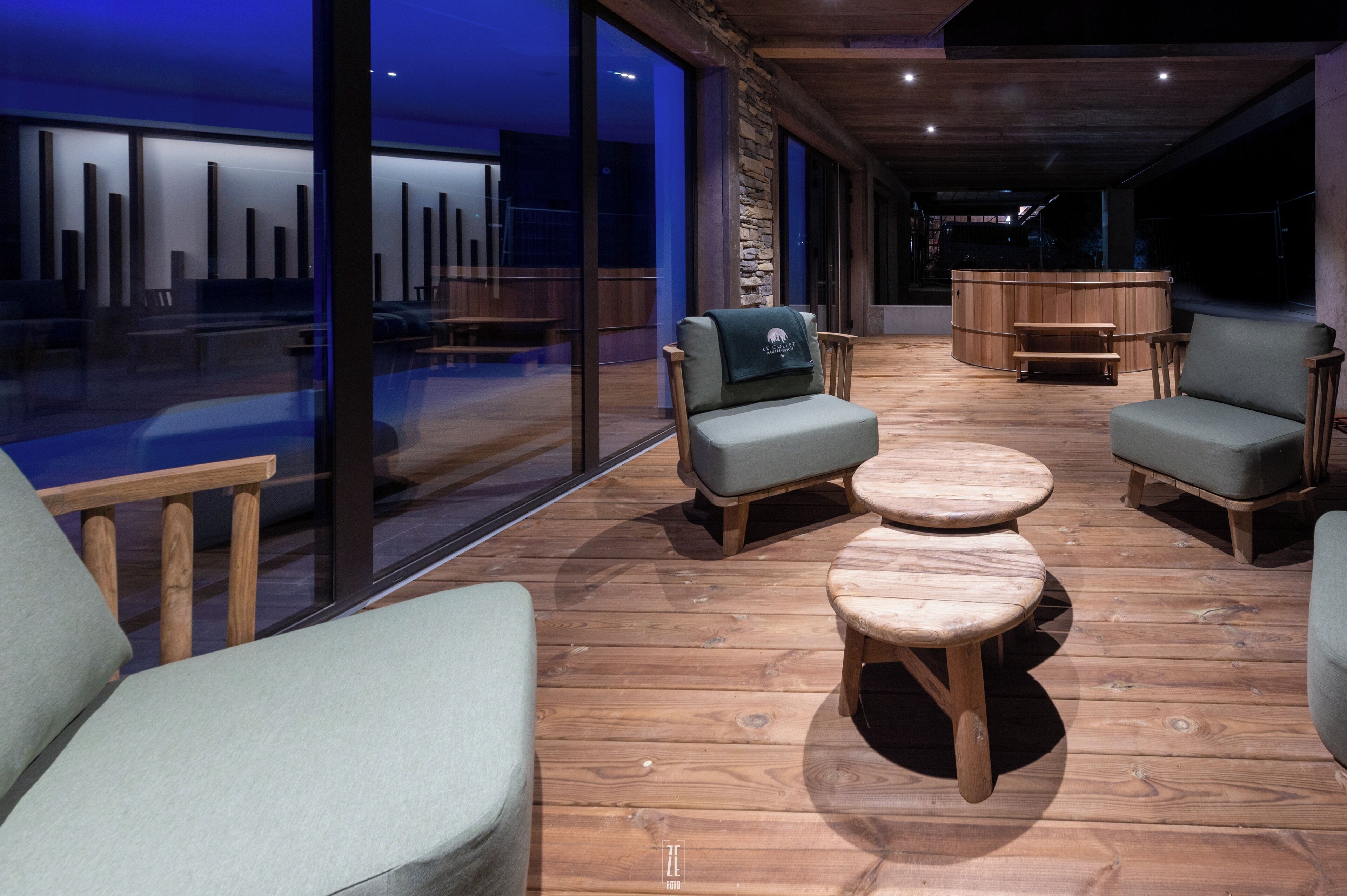 Espace de soins pour les couples, sauna, bain à remous, hammam, hammam