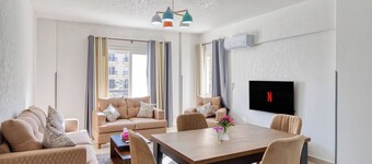 Bright apartment in rehab city