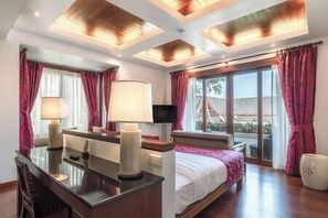 6 habitaciones, caja de seguridad en la habitación y escritorio