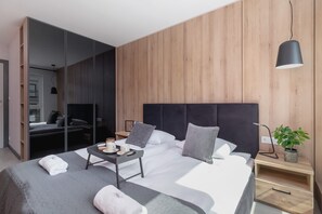 2 bedrooms, desk, iron/ironing board, travel cot - Zabłocie 19A | Atmospheric Apartment | Parking (Kraków)