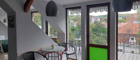 Huoneisto | Ruokailu