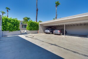 Apartment (3 Bedrooms) | Interior - Mtn Views & Outdoor Space: Palm Springs Retreat! (Palm Springs)
