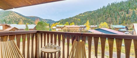 Apartment (3 Bedrooms) | Front of property