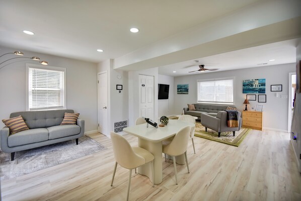 Íbúð (2 Bedrooms) | Að innan