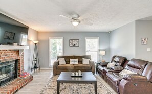 House (3 Bedrooms) | Interior