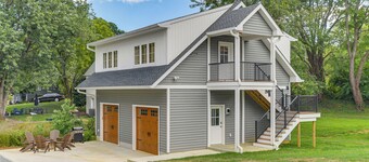 2 Mi to Usna: Modern Annapolis Home w/ Fire Pit