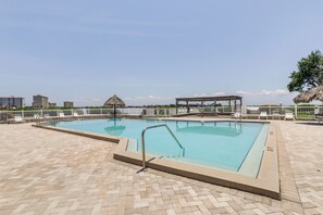 Apartment (2 Bedrooms) | Interior - Community Pool & Pier: Bayfront Isla Del Sol Condo (St. Petersburg)