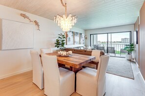 Apartment (2 Bedrooms) | Interior - Heated Pool Access: Bayfront Isla Del Sol Condo (St. Petersburg)