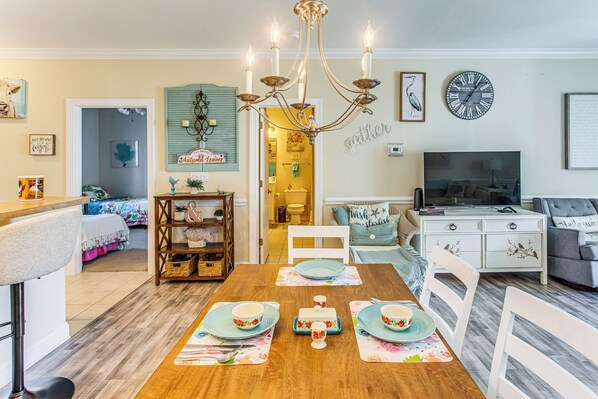 Apartment (2 Bedrooms) | Interior - Golf Getaway by Casino, Dolphin Cruises + Beach! (Little River)