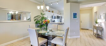Golf, Swim & Relax! Condo 8 Mi to Dtwn Naples