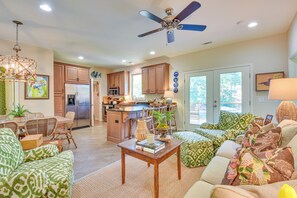 House (3 Bedrooms) | Interior - Lakefront Fun Near Clemson! Retreat w/ Pool Access (Seneca)