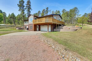 House (3 Bedrooms) | Interior - 'hayward Valley House' Black Hills Family Retreat (Keystone)