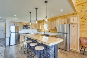 House (Multiple Bedrooms) | Interior