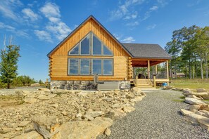 House (Multiple Bedrooms) | Interior