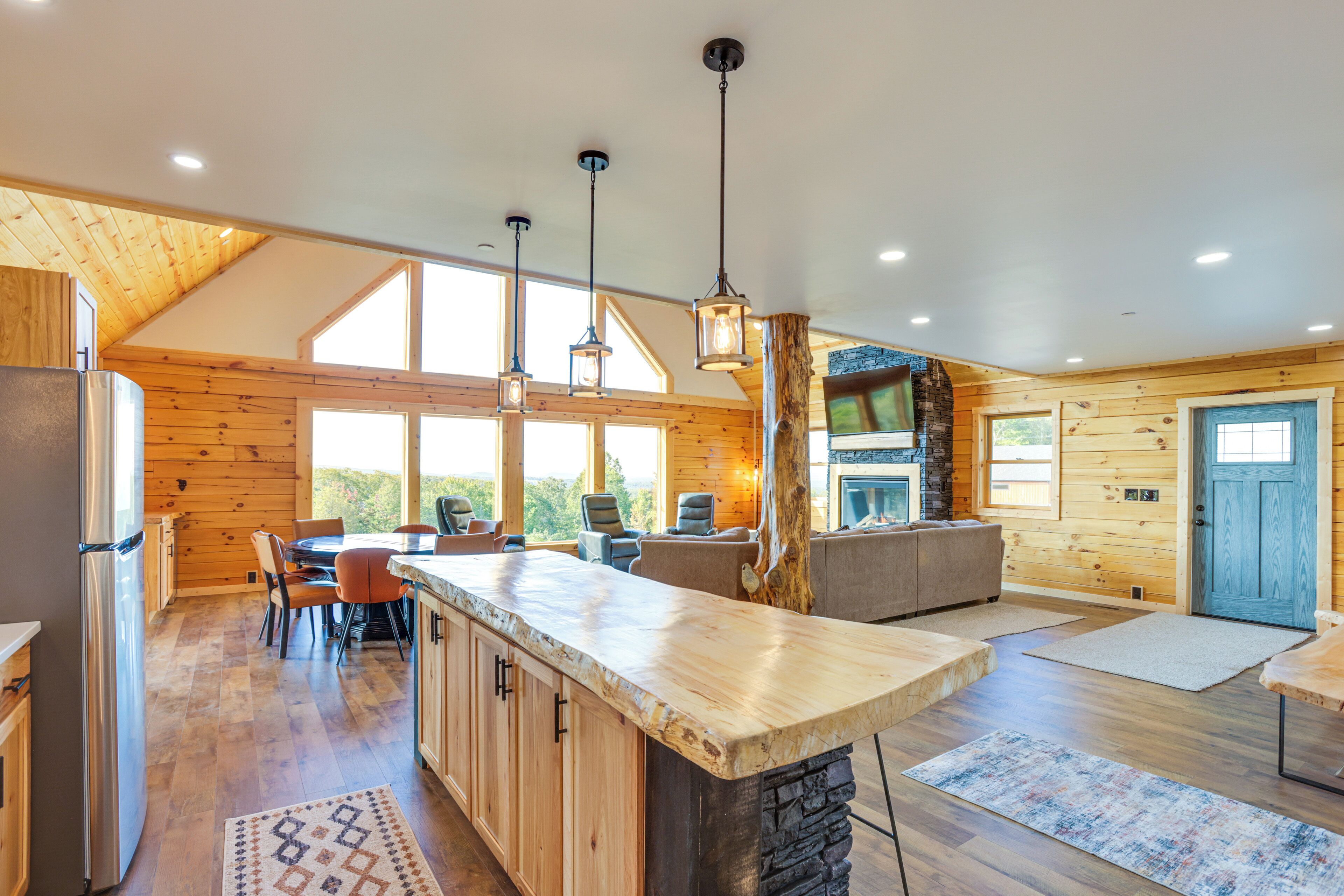 House (Multiple Bedrooms) | Interior