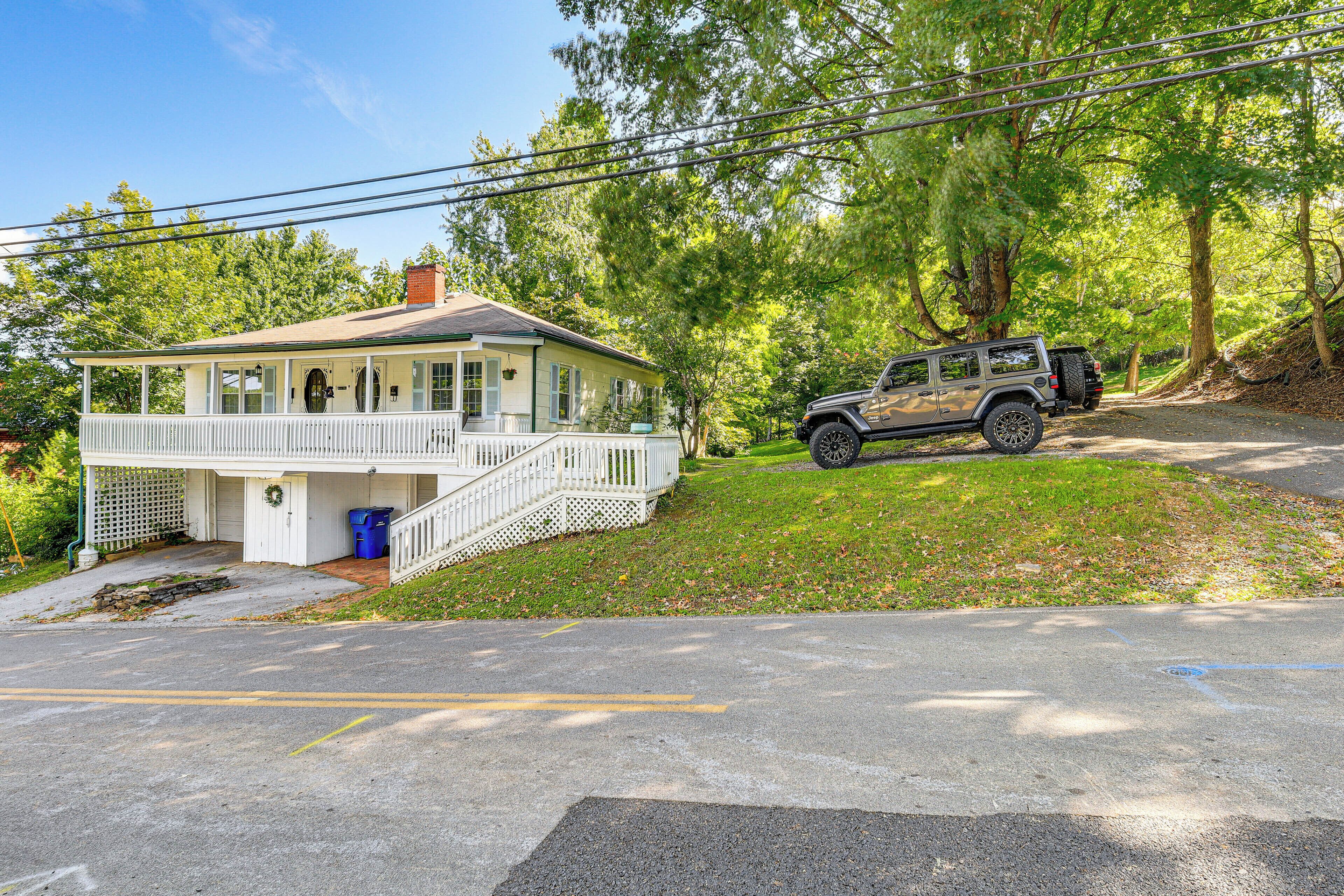 House (1 Bedroom) | Interior