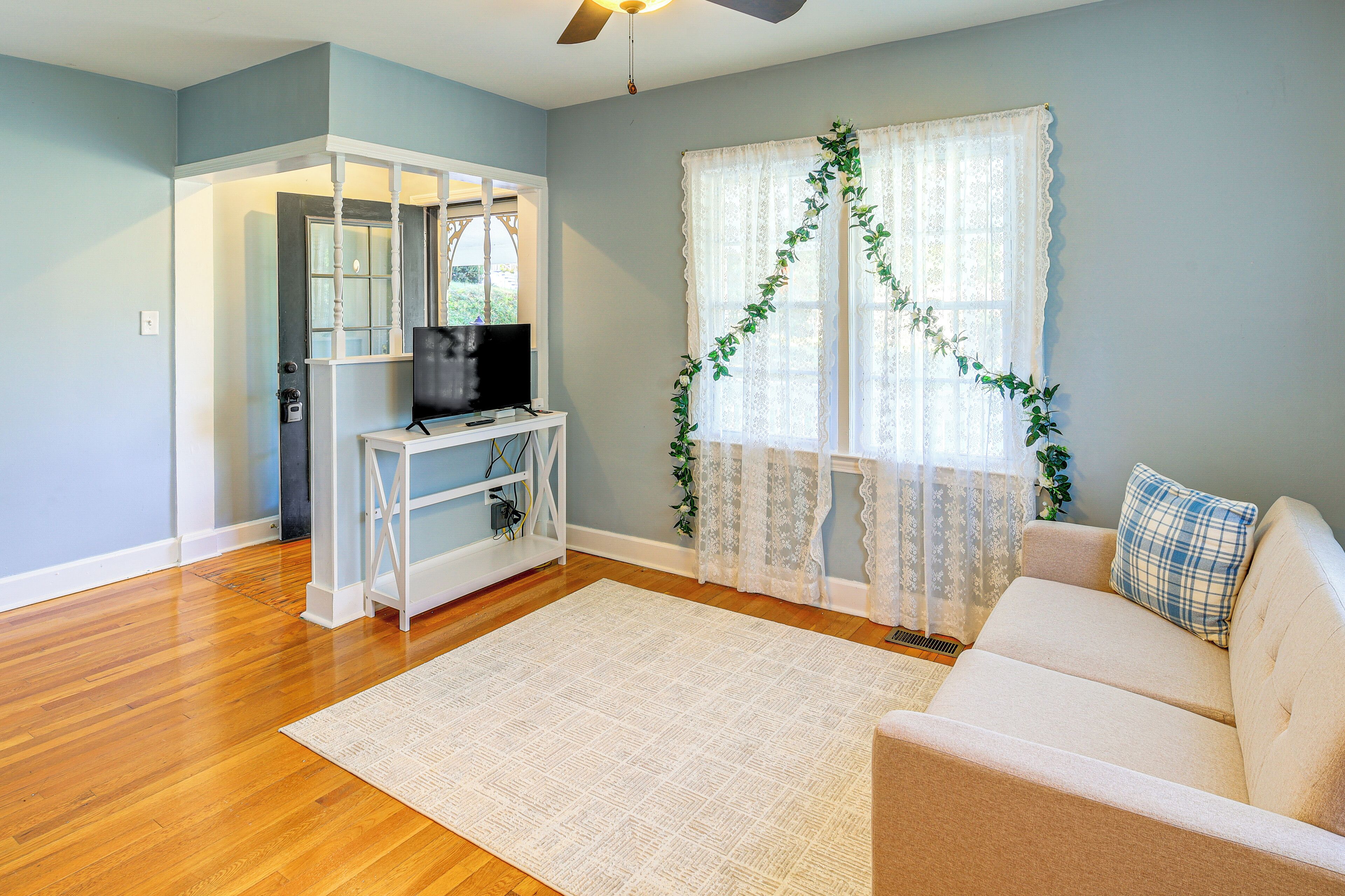 House (1 Bedroom) | Interior