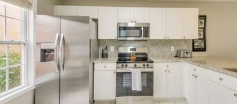 2 Mi to Tiger Territory! Condo w/ Community Pool
