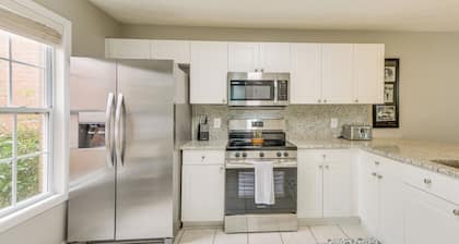 2 Mi to Tiger Territory! Condo w/ Community Pool