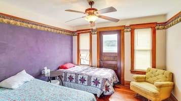 House (5 Bedrooms) | Interior