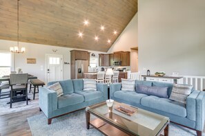 House (4 Bedrooms) | Interior - Cozy Blue Ridge Cabin: Game Room & Mountain Views (Blairsville)