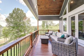 House (4 Bedrooms) | Interior - Cozy Blue Ridge Cabin: Game Room & Mountain Views (Blairsville)