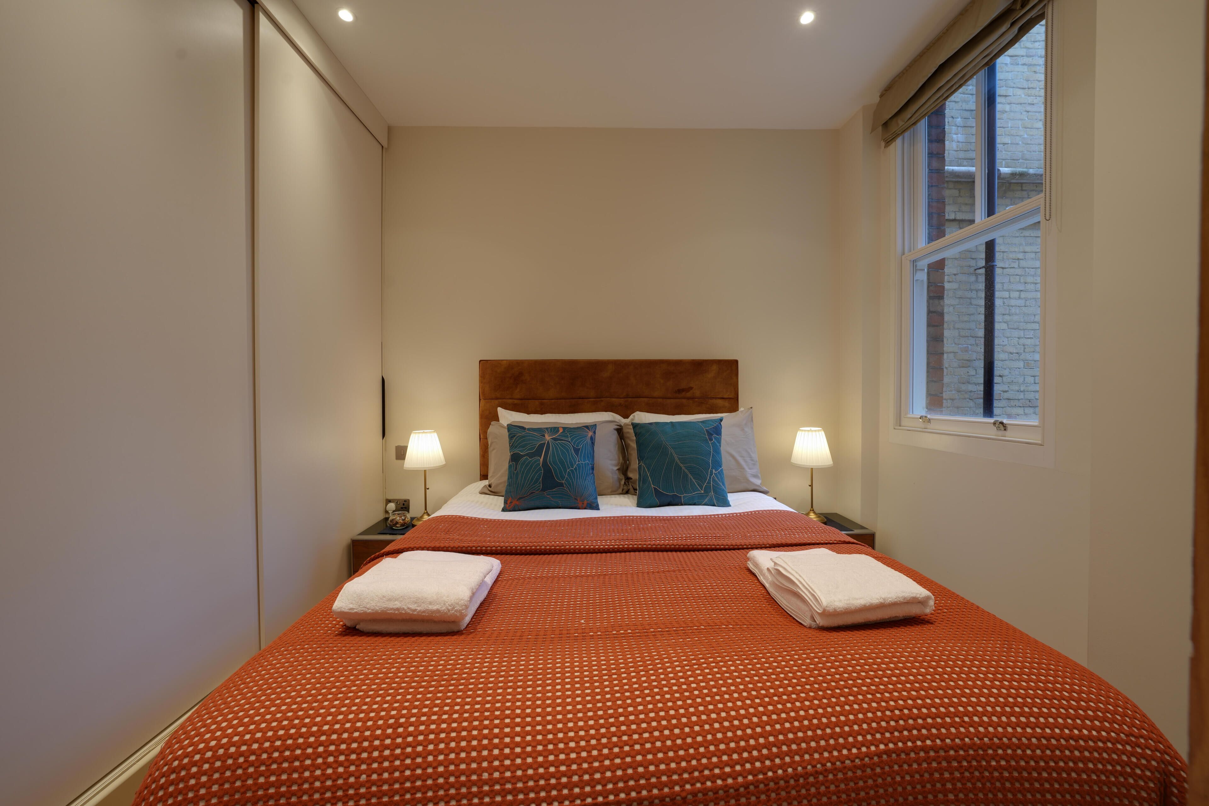 1 bedroom, iron/ironing board, travel cot, free WiFi