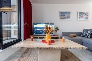 Smart TV, offices